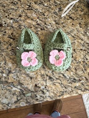 Handmade Kids Green Crochet Mary Jane Booties with Pink Flower
